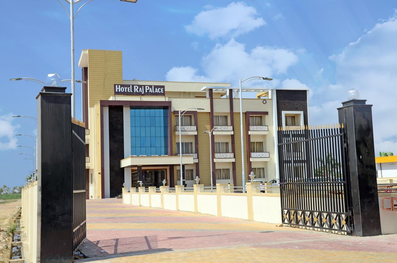 Hotel Raj Palace Baran 외부 사진